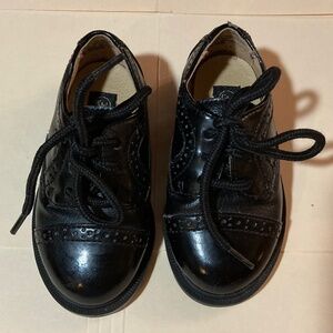 Youth Classics Boys Size 5W Toddler Black Wingtip Oxford Shoes